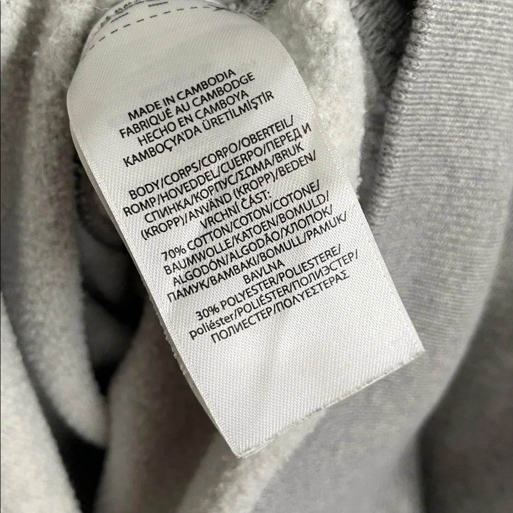 Sweater - Picture 3 of 5